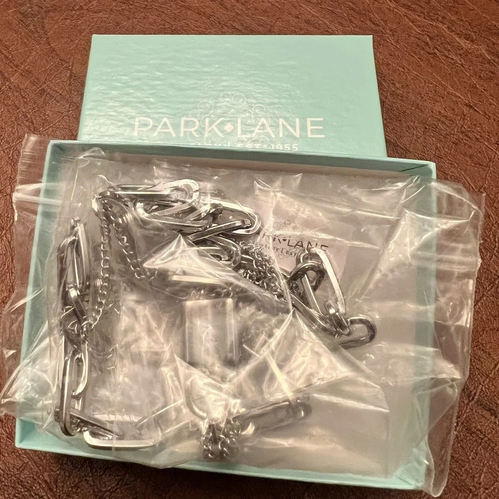 Park Lane Elexa Silver 3 in 1 Layered Necklace with Padlock Charm | New - Picture 3 of 3